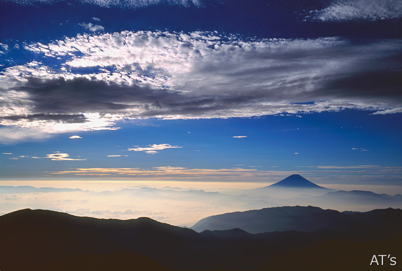 南アルプス北岳から富士山遠望