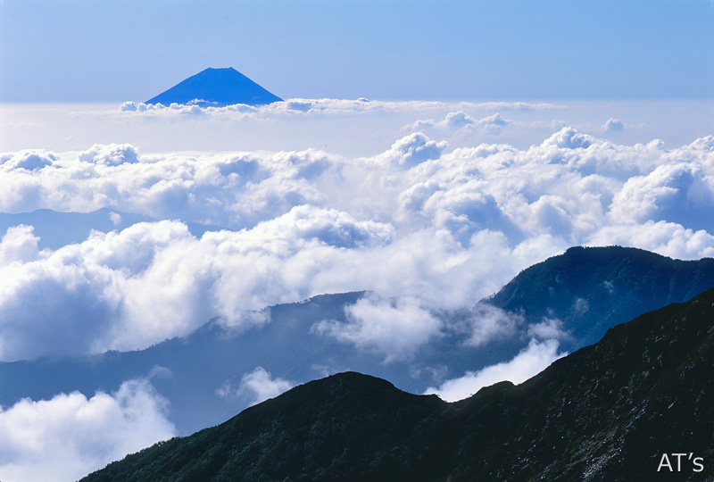 南アルプス北岳～中白峰から富士山遠望