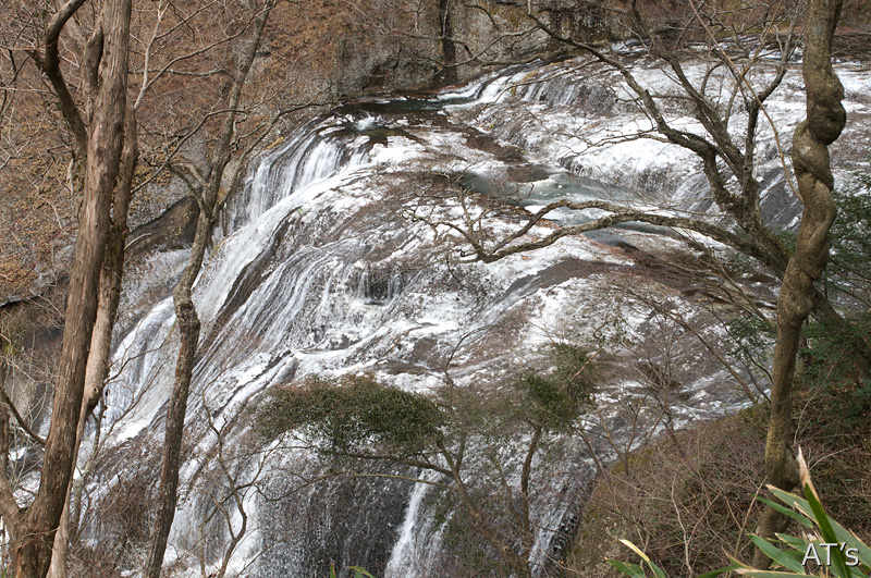 袋田の滝上部／袋田の滝と周辺の滝