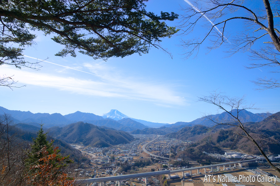 池ノ山付近から／大月市、都留市周辺の山から富士山展望