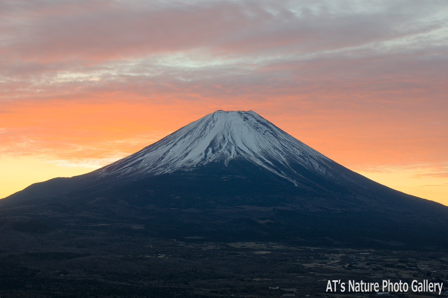 竜ヶ岳から見た夜明けの富士山／竜ヶ岳とダイヤモンド富士