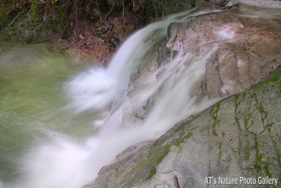竜洗峡下流側の滝／石空川渓谷