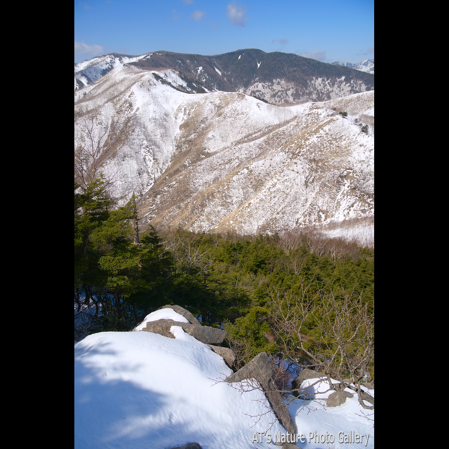 社山から見た黒檜岳とそこへ続く稜線／社山／栃木県日光市